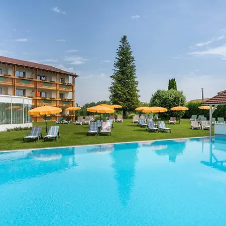 Ringhotel Krone Otel 4*