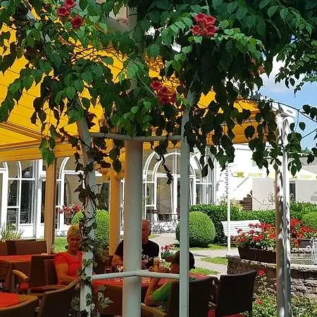 Ringhotel Krone Otel 4*