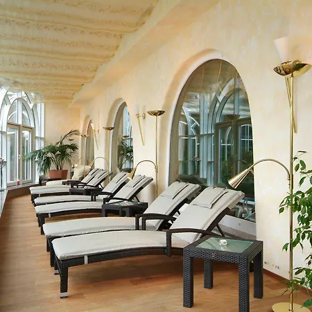 Otel Ringhotel Krone 4*