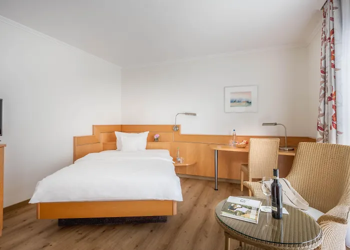 Hotell Ringhotel Krone 4*