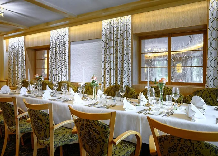 Ringhotel Krone Hotell 4*